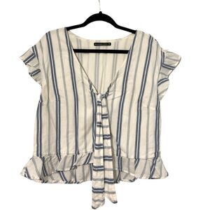 ABERCROMBIE & Fitch Flutter Sleeve blouse size XL